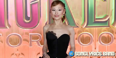 australian man permanently banned from singapore after ariana grande assault at wicked premiere